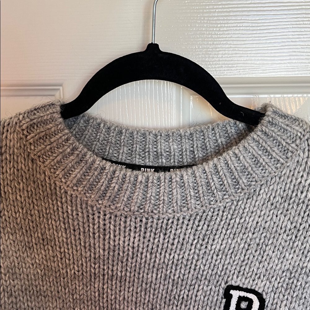 NWT PINK Victoria’s Secret Oversized Sweater - Picture 3 of 9
